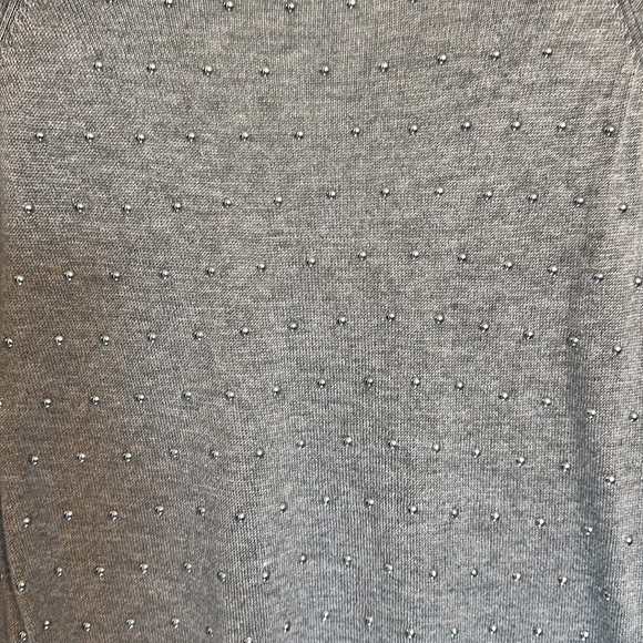 Jennifer Lopez Sweater - Picture 4 of 6